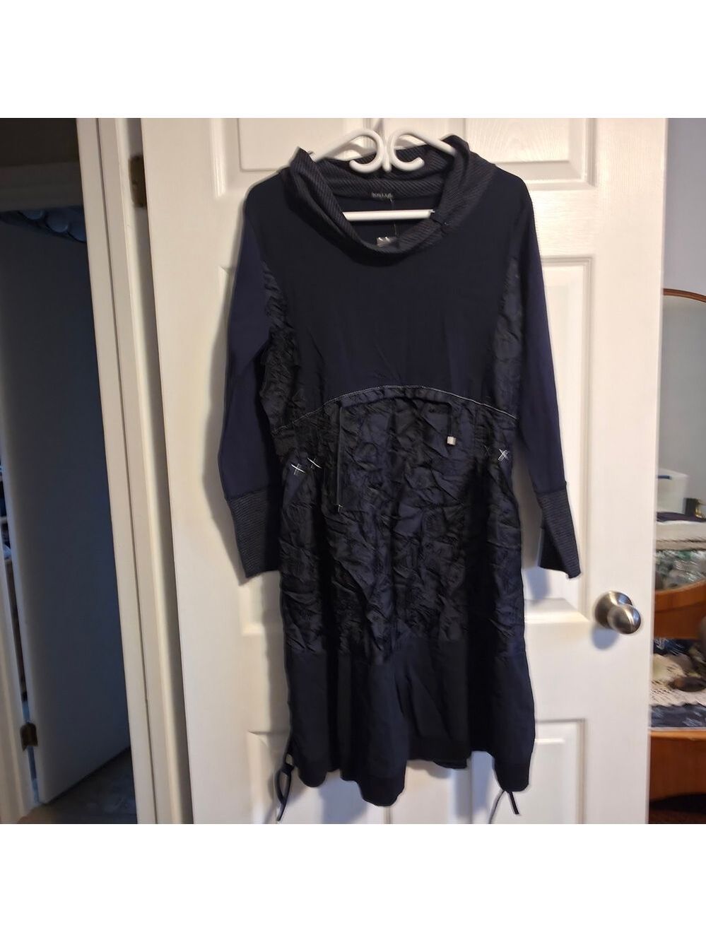 4/$67 Deal! Onyx Navy Long Sleeve Dress
